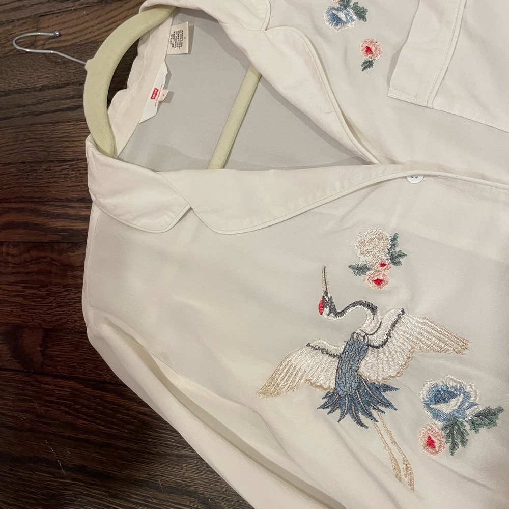 Levis Embroidered Women's Blouse - Cream